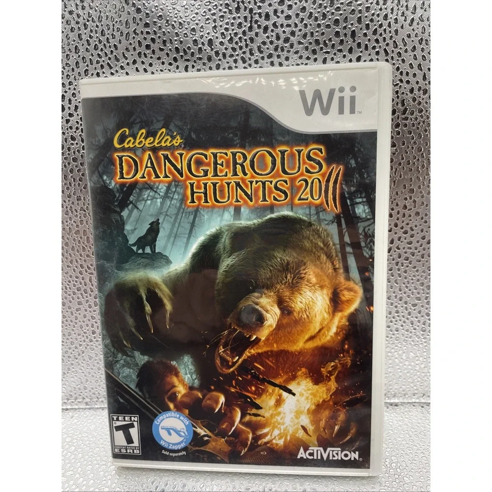Cabelas 2013 Dangerous Hunts‎ Nintendo Wii Complete in Box